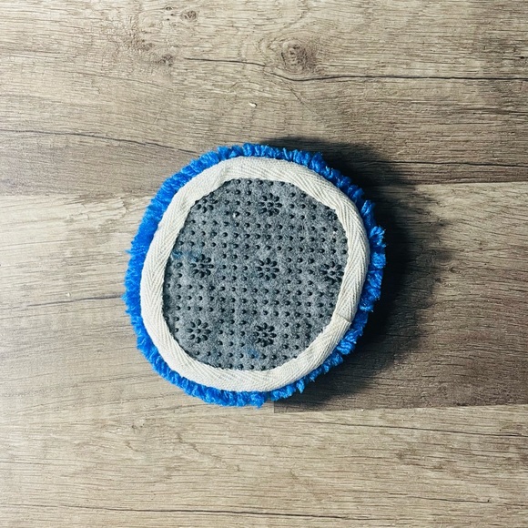 Blue circle table design item/coasters - Picture 2 of 4